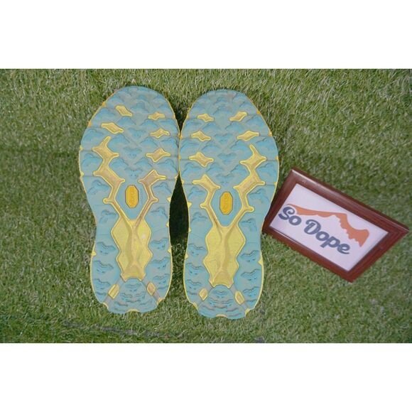 Hoka Speedgoat 5 - Men's Size 10B - Picture 6 of 7